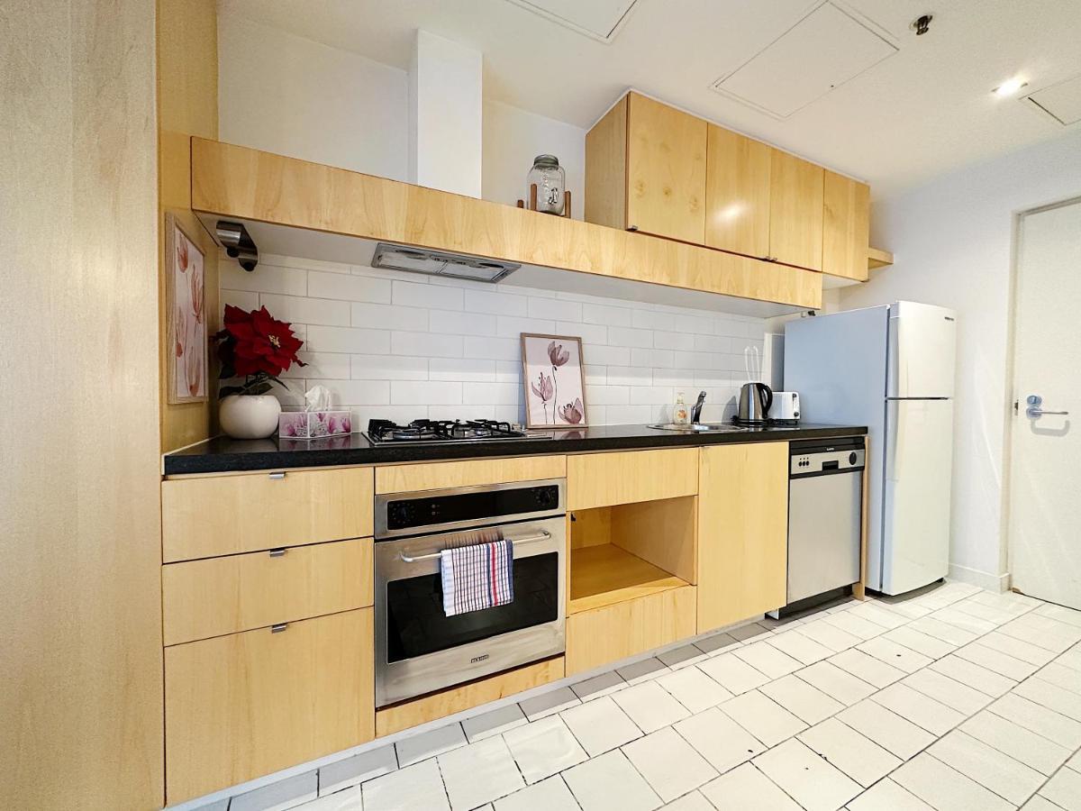 Luxe Central City Qv Apartment With Indoor Pool & Gym Melbourne Exteriör bild